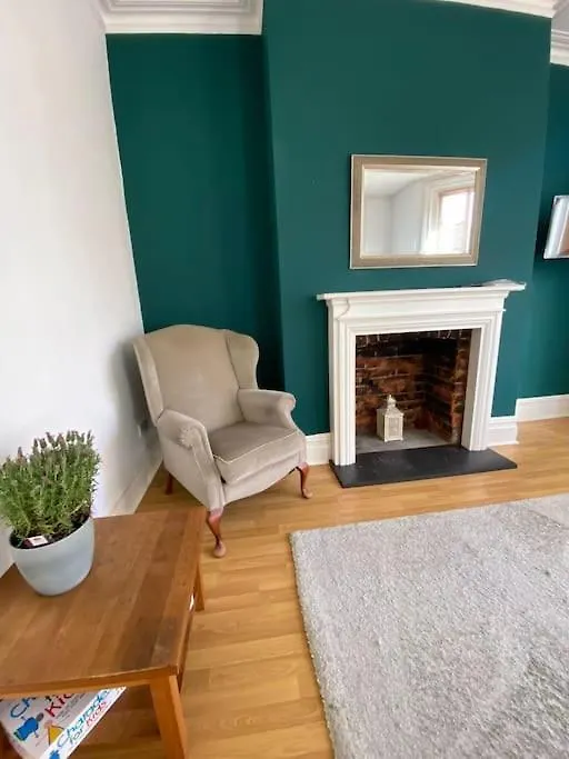 Flamingo Rise Bournemouth 2 Bed 6 Guest Beach Escape United Kingdom